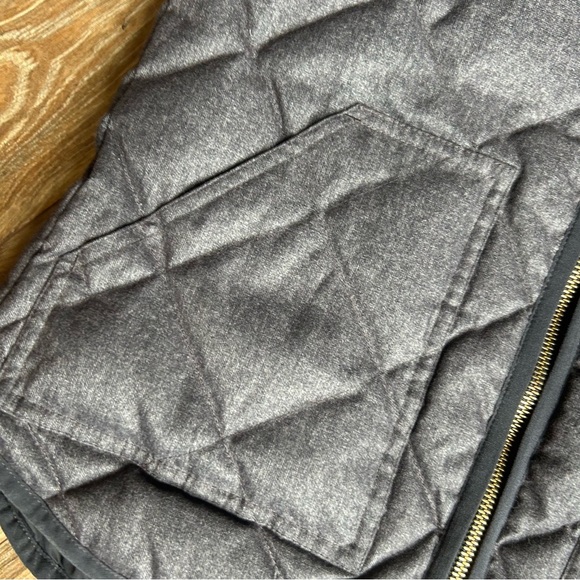 J. CREW Quilted Down Puffer Vest Women's XS Gray Full Zip Pockets Lined - Picture 2 of 7